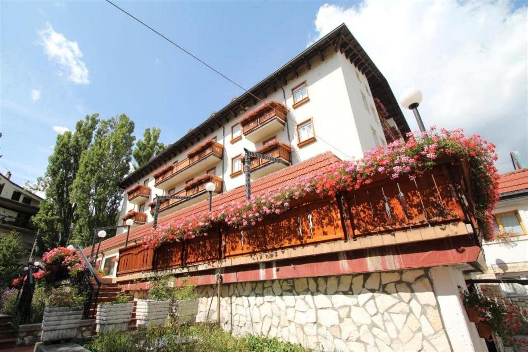 Grande Albergo Roccaraso Kültér fotó