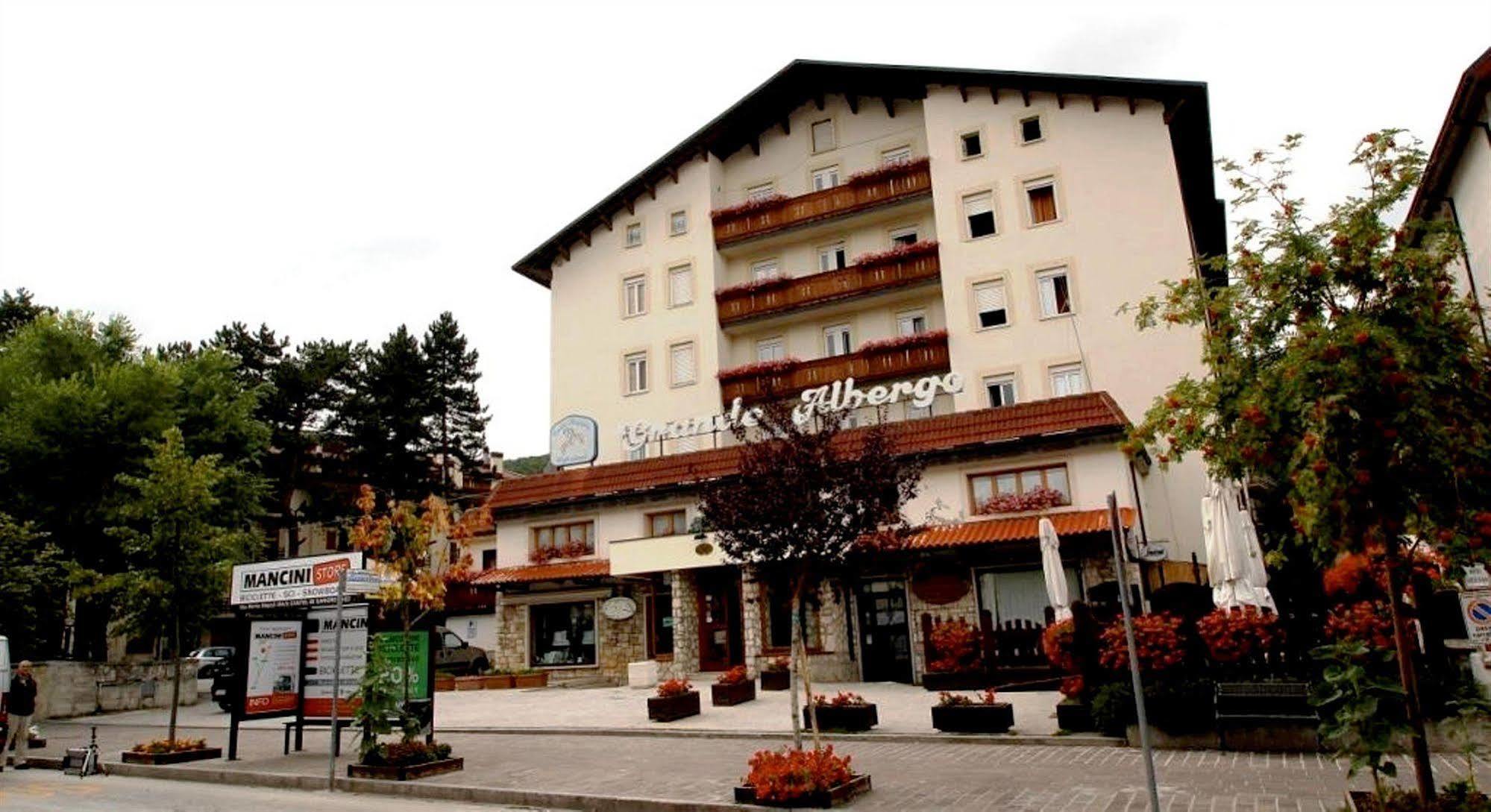 Grande Albergo Roccaraso Kültér fotó